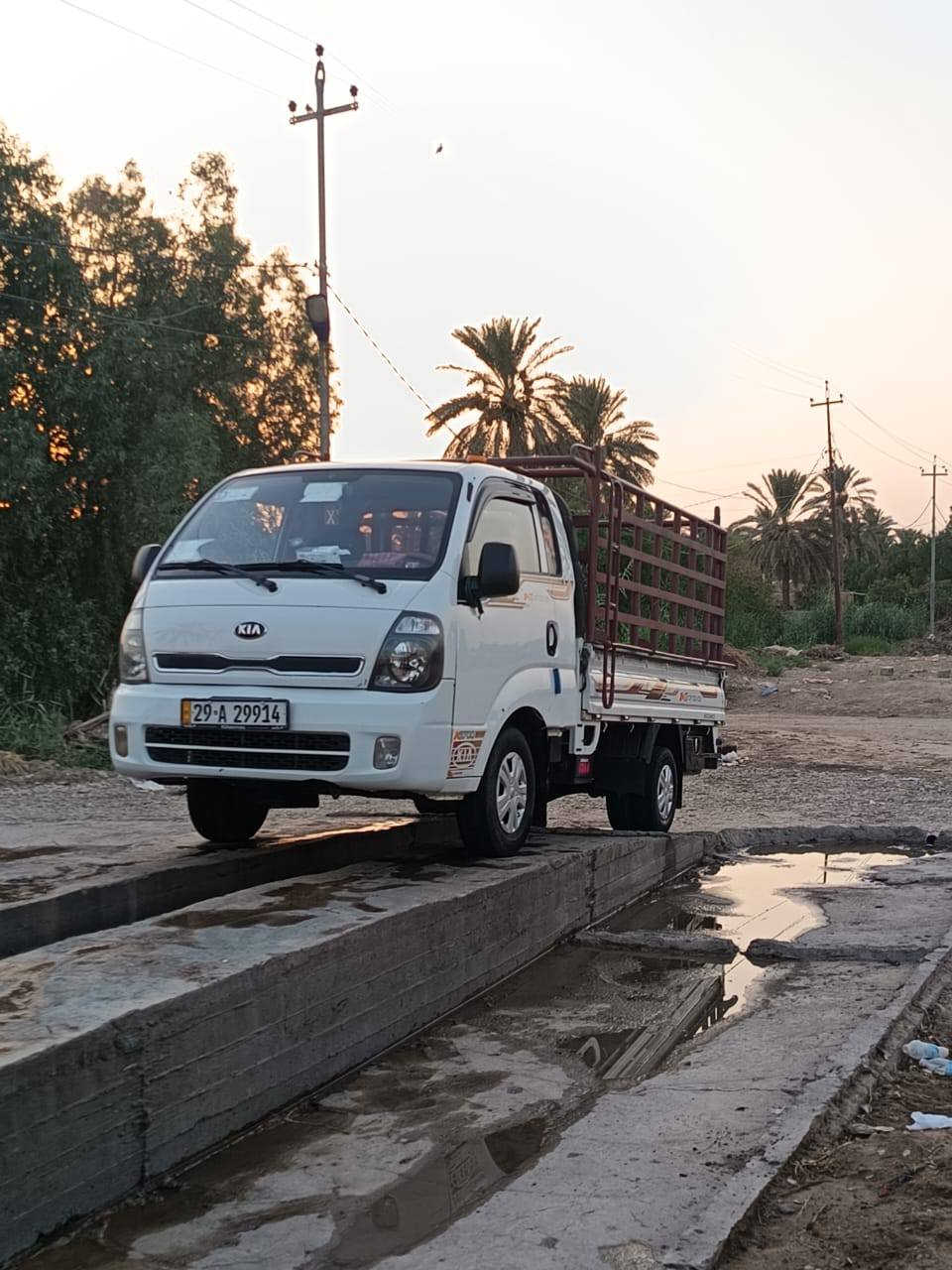 سلام عليكم كيا للبيع موديل 15مكفوله كفاله عامه فقط دوسات يرادلهن تصليح محرك مكفول رقم واسط تحويل مباشر ***********
