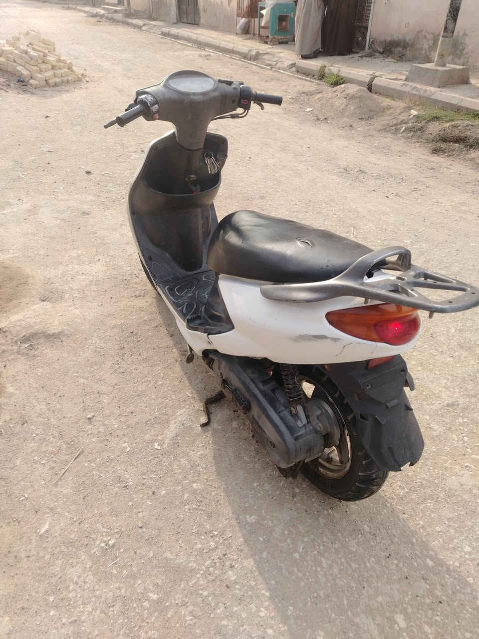 سلام عليكم دولفين مكينه مكفولهه كهربائيات كله شغاله مكاني سماوه ***********
