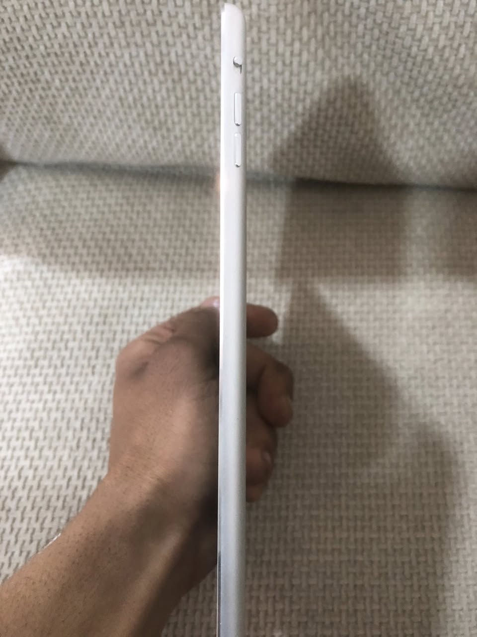 سـلام عليكم اخوان ايباد ايفوان 3 ميني جديد شخط مابي 16 كيكه ينزل بي ببجي هم نضيف اي شخط مابي سـعر 60 الف بي مجال قليل مكاني كركوك


**إذا كنت صاحب هذا الإعلان وتريد حذفه لأي سبب، رجاءا أرسل رسالة إلى الدعم الفني**