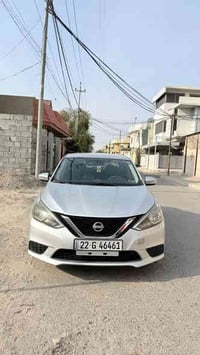 للبيع نيسان سينترا 2017 مواصفات SV سياره بيها قطعه وحده فقط بونيد صبغ....