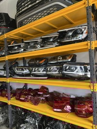 لبيع  جميع قطع غيار السيارات المانيه    اي استفسار فقط على واتساب 0778...