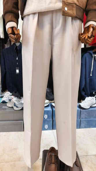 شياكةة مميزه و ومختلفه مع أزياء قصر الامراء 
عنوان مسيب شارع الحسينية
***********
يوجد توصيل جميع محافظات
