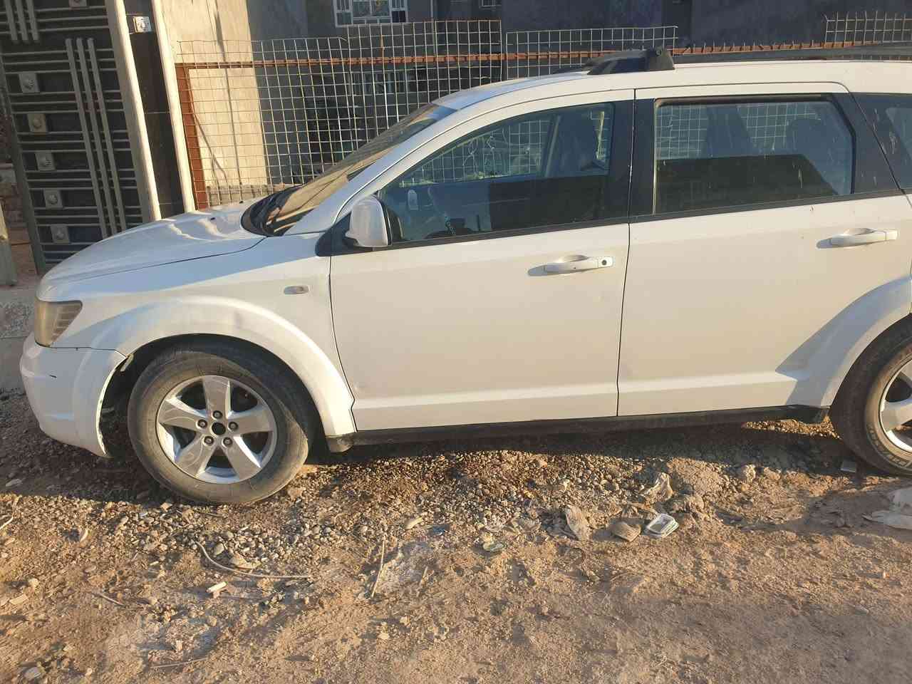 سيارة دوج جوزني 2010 للبيع  محرك  3500 سيارة جاهزه من كلشي6 سلندر 7 راكب خير من الله السعر 115$ المكان الحسينية 
 مال الراشدية رقمه شمالي يعني اربيل  رقم موبايل ***********
