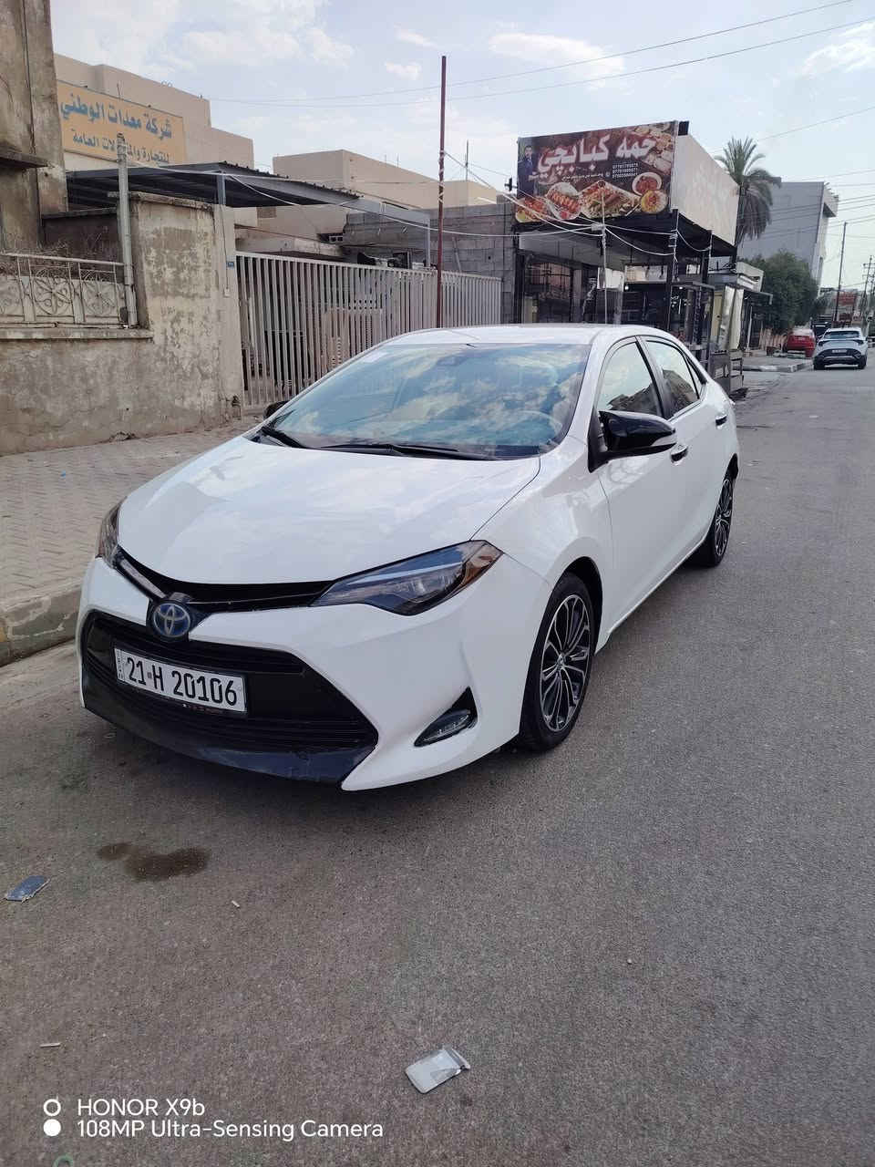 للبيع كورلا 2017
السلام وعليكم السياره حيل نضيفه او جاهزه من كلشي بيها جاملغ او بونيد تبديل طرف السكن و باب الخلف بي صبغ أو اشوية بلجاملغ الخلفي طرف السايق شرط بدون دواخل بدون ايرباك  بسمي السياره سنوية جديد لحد 2029جاهزه السياره رادار حجر صالنصه موجود السعر 140وبيها مجال
الاستفسار الاتصال ع الرقم ***********
