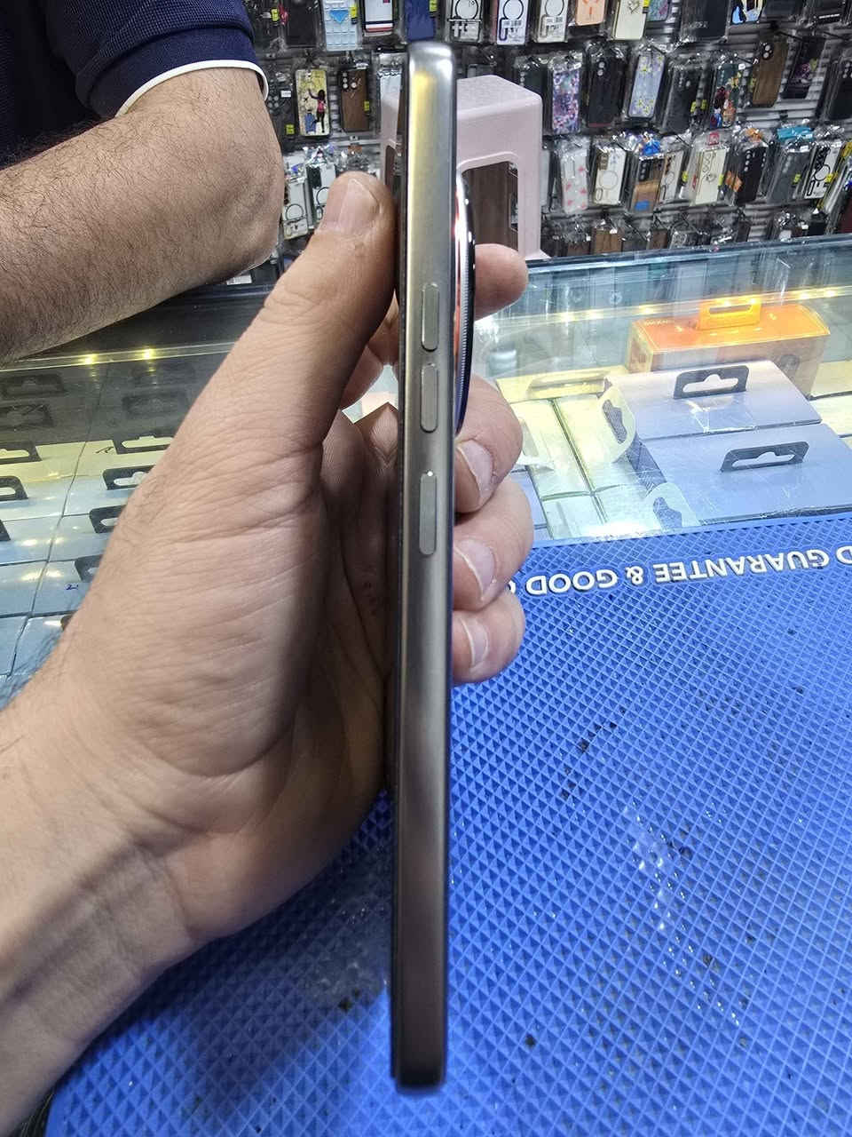 Ram 24
Rom256
Pubg 120fps
Battery 5200 
Watt 70
بۆ شوخت مەگەرێ بۆ عەیب مەگەرێ لۆک لۆکە زەمانی تیا ماوە هێشتا *********** دخان, السليمانية
