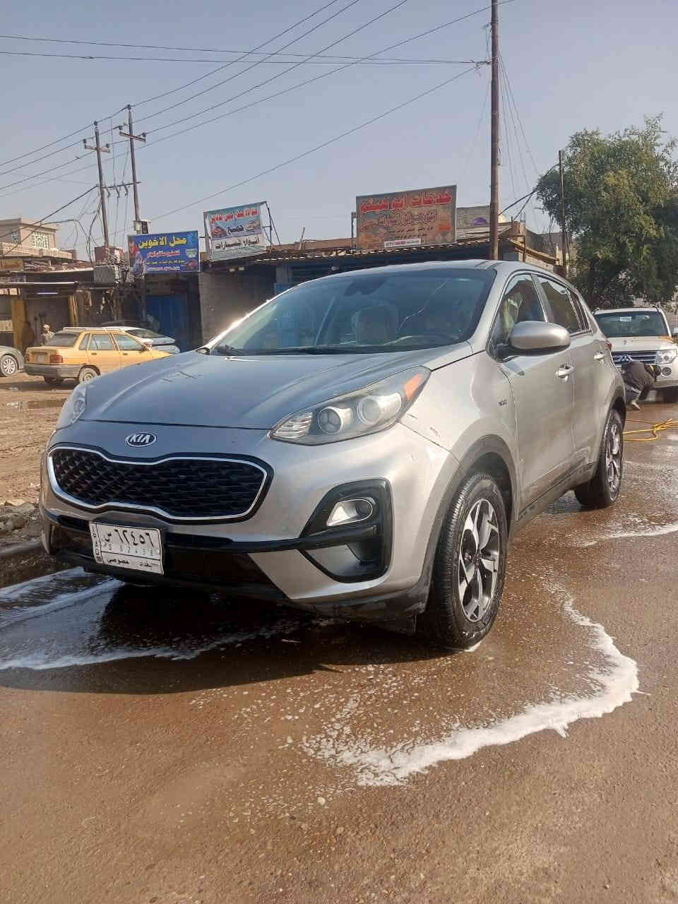سلام عليكم كيا سبورتاج 2020
وارد امريكي حادث طخه بل جاملخ مامصلح مبين بل صوره 
سياره خير من الله جديده تحويل مباشر السعر ( 180) وبيه مجال بصيط مكان سياره بغداد العبيدي رقم (***********)
