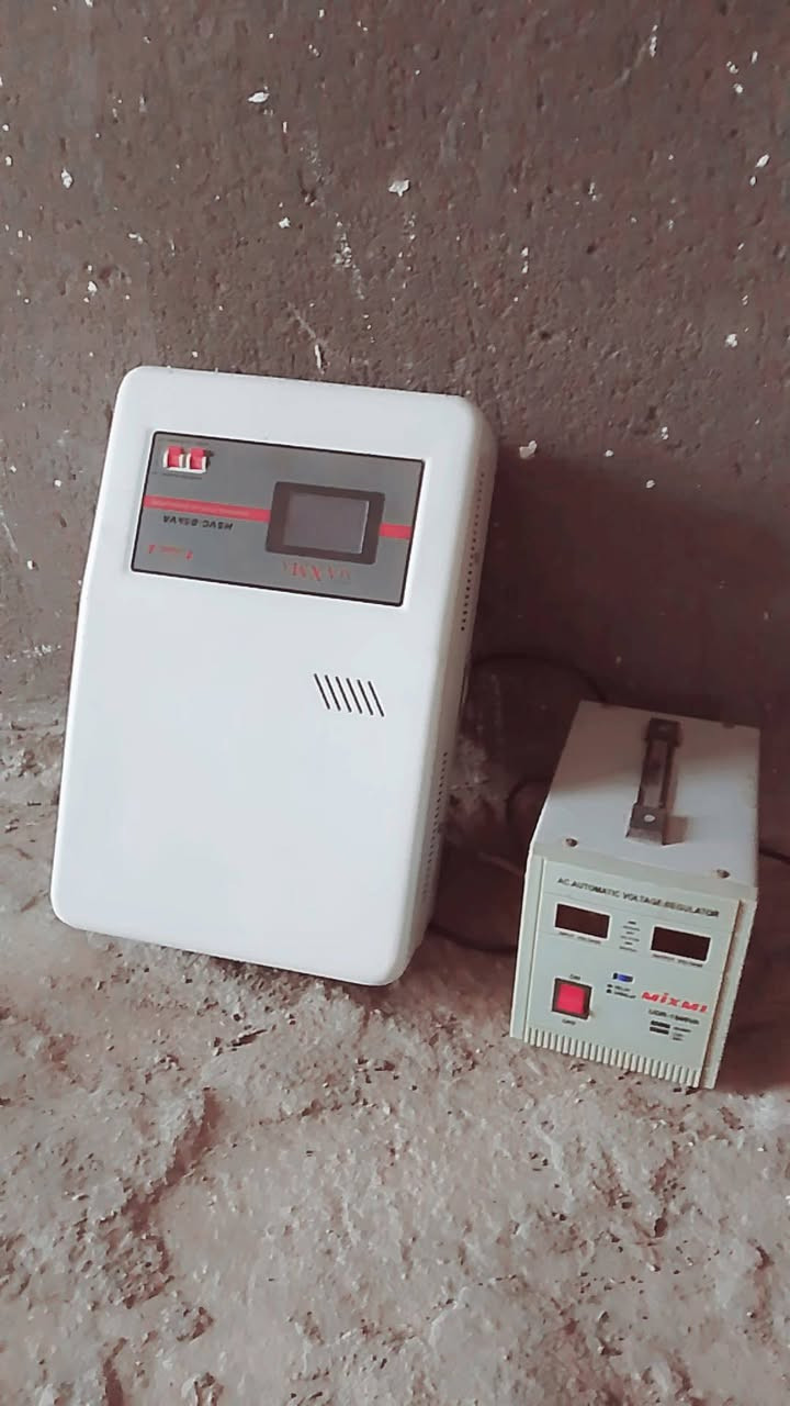 سلام عليكم غراض للبيع اسعار مناسبه الاستفسار واتساب ***********
