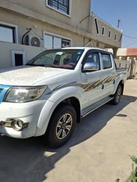 هايلوكس • ٢٠١٤ • ١٧٥٠٠٠ كم