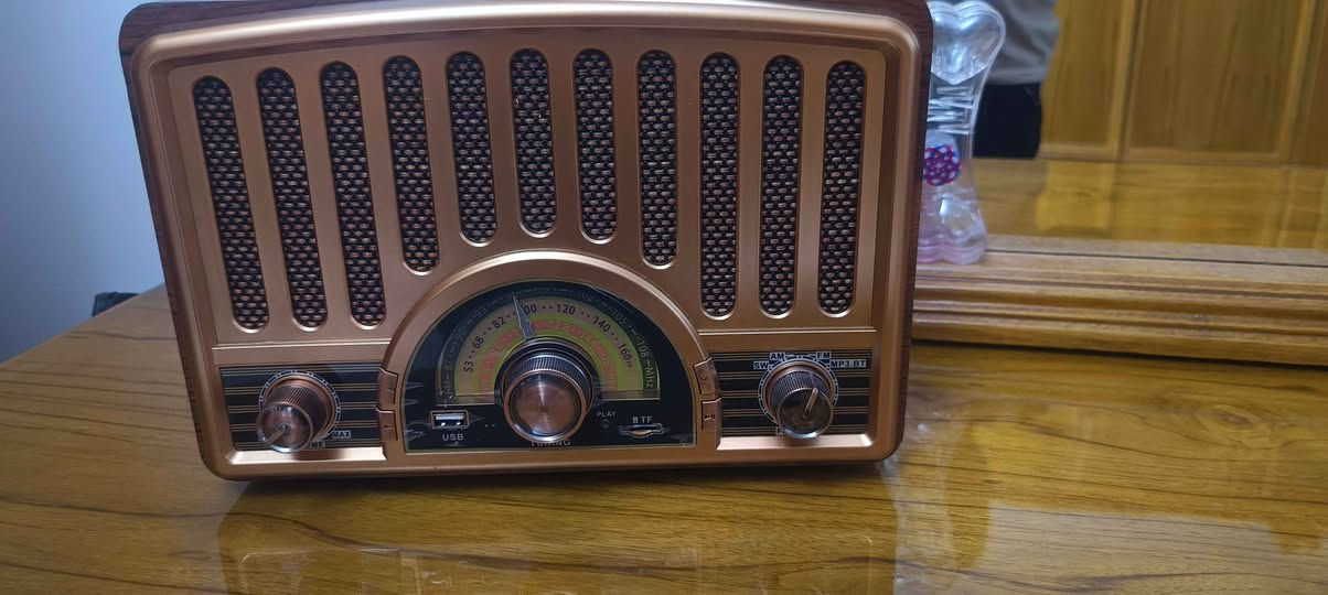 راديو حديث يشتفل شحن وكهرباء راديو موجتين  fm و am  يشتغل بلوتوث ورام وفلاش واواكس الشطره, ذي قار


**إذا كنت صاحب هذا الإعلان وتريد حذفه لأي سبب، رجاءا أرسل رسالة إلى الدعم الفني**