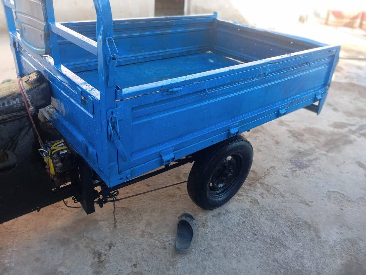 ستوته البيع مديل 2015 بدون اوراق يعني كوم حديد شغاله العنوان كوت اليوسفيه سعر 550
***********
