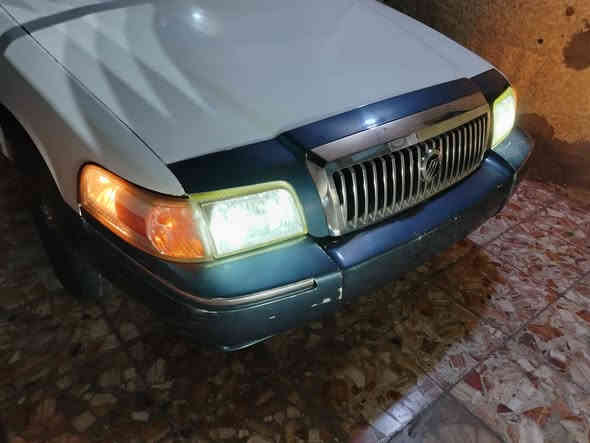 السلام عليكم ورحمة الله وبركاته
بجم ماركيز كامل امريكي اصلي للبيع
دعامية وگصة وشباك ولايتات وسكنات
السعر 450الف 
العنوان السماوة ***********
