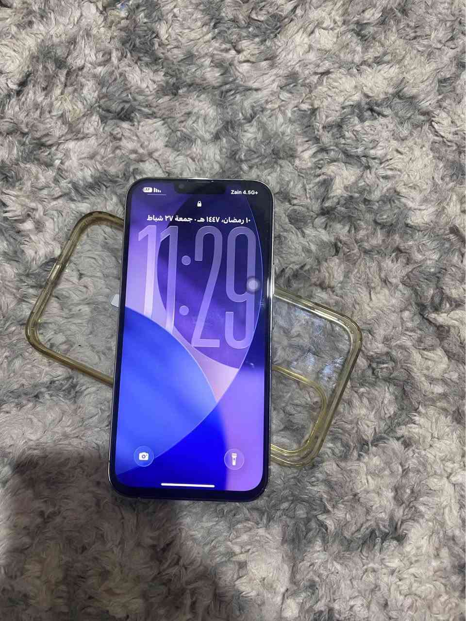 ايفون 13 برو ماكس ذاكرة 256 بطارية 82 جهاز زلغ مابيه بس مبدل شاشة وكالة وبيهة رجة والكامرة الثالثة بيهة مشكلة سعره 425 وبيه مجال رقم *********** السماوا, المثنى
