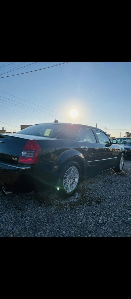 سلام عليكم اوباما ٢٠٠٨ مكان كوت السعر٨٨ وبيها مجال مركز مدينه تبريد شغال لايت زنون بيها مكينه وكير نعومه وخير من الله تخم تاير وباتري مصبوغه عام السونار جديد كبالك الاستفسار أكثر //***********//
