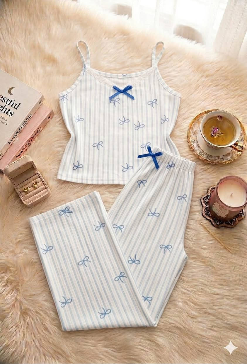 *📸بافخم واجمل مودلات 📸* 
*🎀طقم فيزون نسائي 🎀* 12 
*🧶قماش قطن ريب مرتب ومكفول🧶* 
*👇🏻مقاسات ون سايز👇🏻*  
*📏بلبس من وزن 50 حتا 75📏* 
*
*🛍️جاهز لتسليم لفوري🛍️* 
*📦كميه مفتوحة📦*
81070462


**إذا كنت صاحب هذا الإعلان وتريد حذفه لأي سبب، رجاءا أرسل رسالة إلى الدعم الفني**