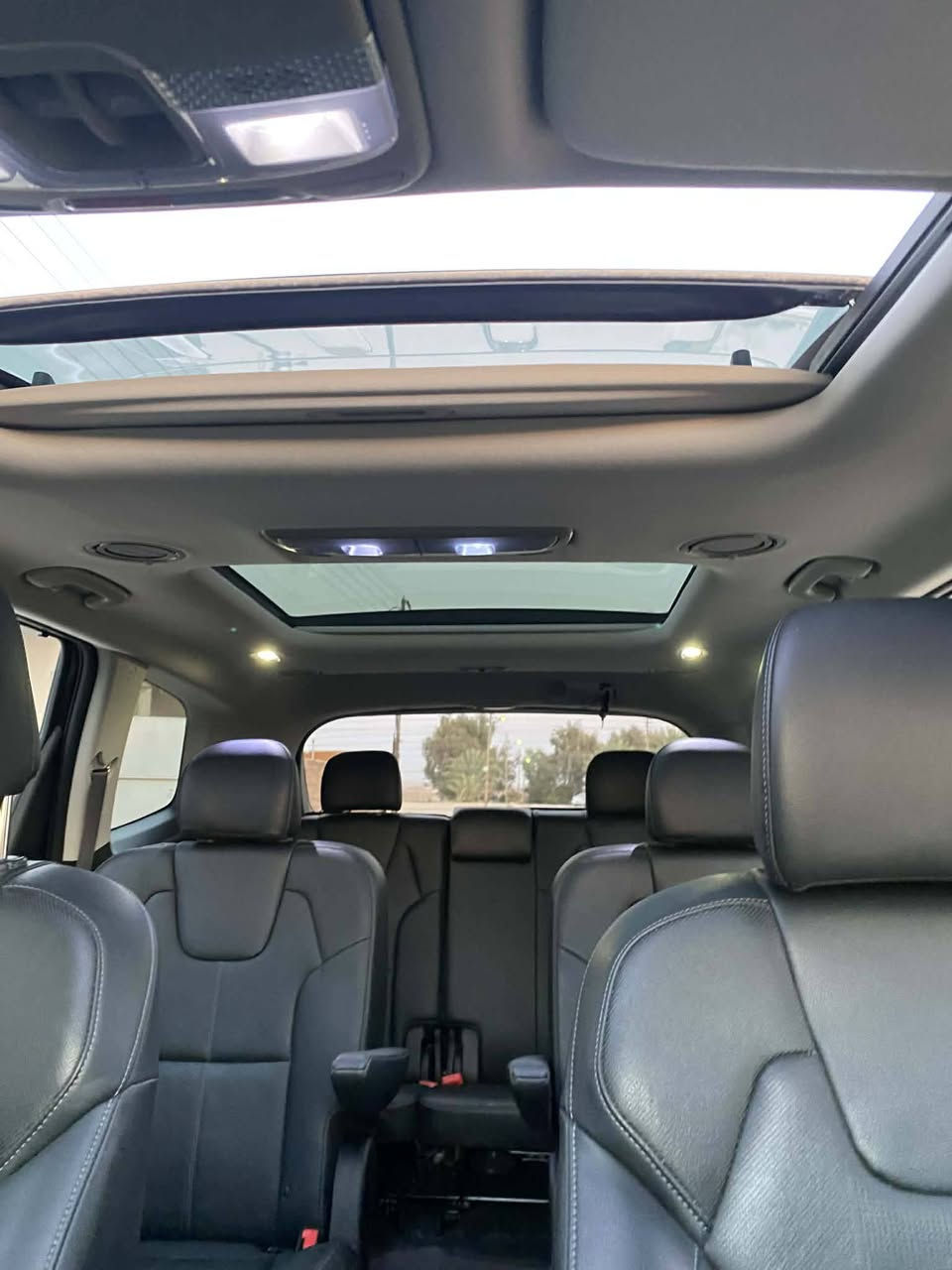 تلرايد 2024
كلين بدون قطره صبغ 
تعديل حافه الجاملغ بارد 
فول موصفات SX
ميحتاج اذكر موصفاته كله معروفه فول 
ماشيه 22 الف 
صور الحادث وسونار موجوده بل منشور
السعر 340 وبيه محال بصيط 
الستفسار الاتصال ‏‪***********‬‏
