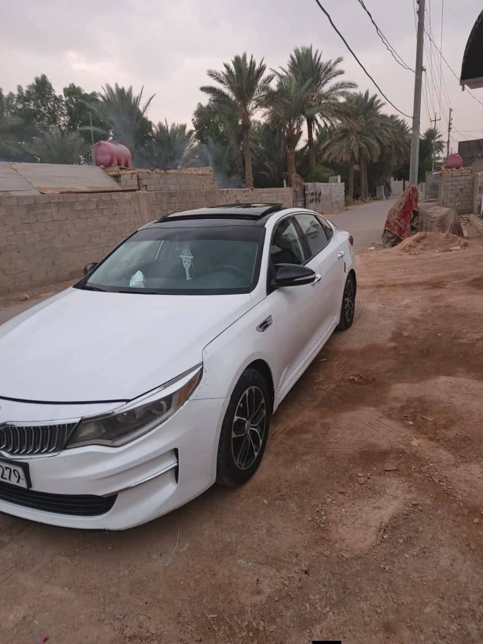 السلام عليكم اوبتيما كندية موديل 16 فول مواصفات بنورامة بصمة تشغيل وبصمة ابواب كشن جلد تبريد قطعتين كراسي كرهبائية عدد 2 فول مواصفات للخير مكينة 2400 سيارة بيها 3 قطع  قطعتين كلير وقطعة صبغ رقم اربيل سنوية لل 29 رقم جديد تريد وكالة تريد تحويل حاضر مكان السيارة ديوانية السعر 132 وبيها مجال  رقم التليفون ***********
