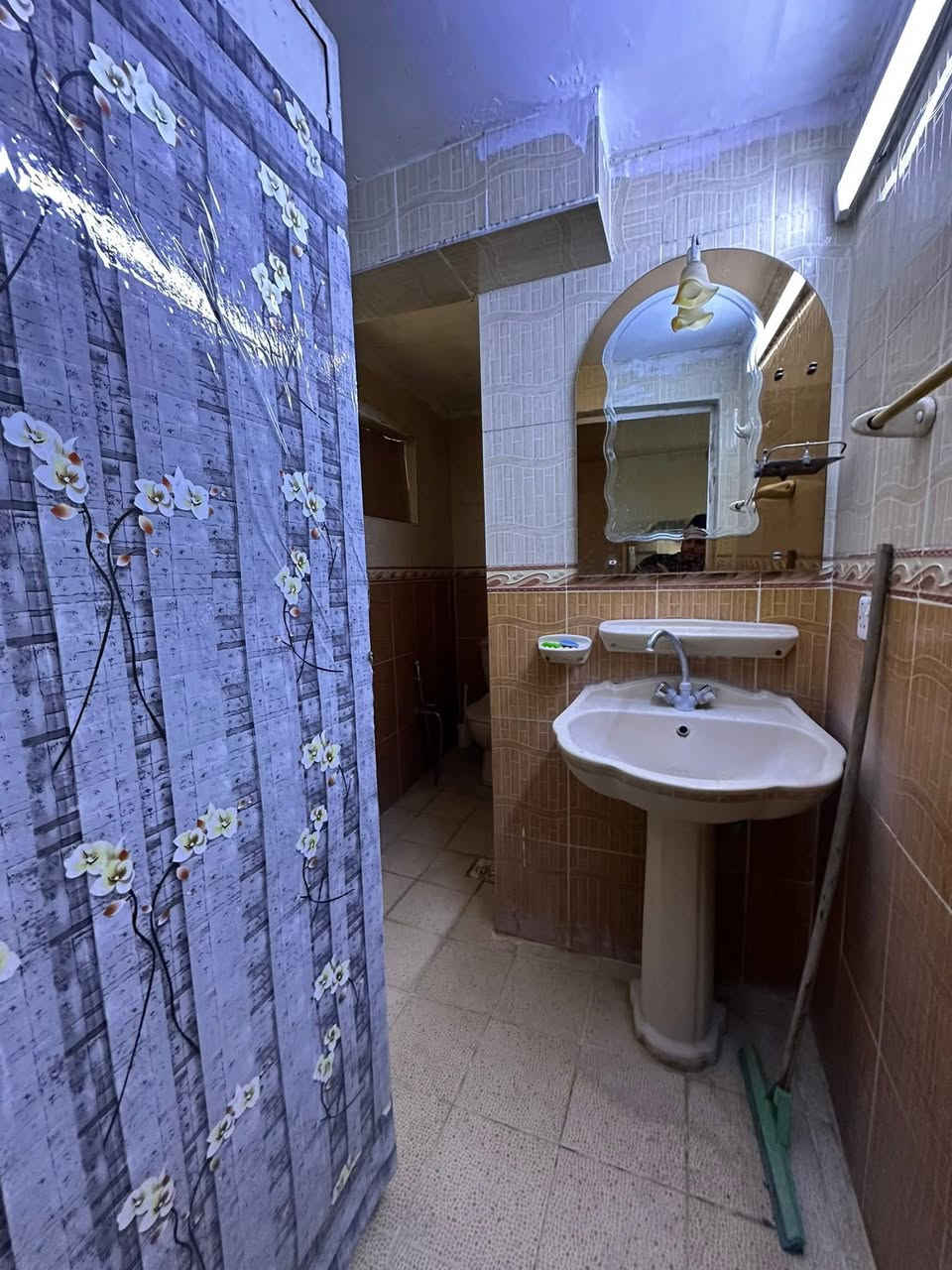 للأيجار مشتمل طابق ثاني في #السيدية ☑️
يحتوي على غرفه نوم وصاله ومطبخ وخدمات ⚠️

* البيت مجهز بكونتر وغرفه نوم ✔️

الايجار 500 الف ⤵️

_________________________________________
الموقع السيدية شارع التجاري مربع الاقتصاديين 🔱

للأستفسار اكثر تفضلو بزياره مكتب الطائي للعقار 💎

السيديه شارع المركز عماره شركه السراب للمطابخ ✔️

او الأستفسار ع الارقام ادناه 📞↘️↘️ (متوفر واتساب )📌🔛

***********

 #السيديه #للايجار_____في_____السيديه #ترندالعراق #عقارت_بغداد #لـلـــبــيـــع
