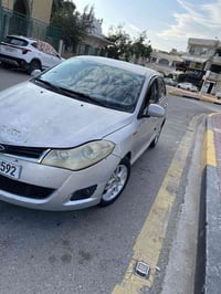 للبيع شيري فلاوين موديل ١٣ السياره كفاله عامه من صبغ وضربه وكير ومكينه...