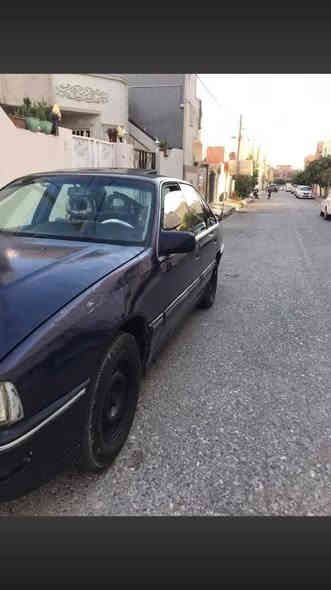 سيناتوررقم كركوك مكينه وكير20لاصرف ولابخارسنويه كارتونيه خضره ابيع مااندل صاحبها سعرها 11ورقه مكانها كركوك داخل سياره خيرمن الله بيع فقط ***********
