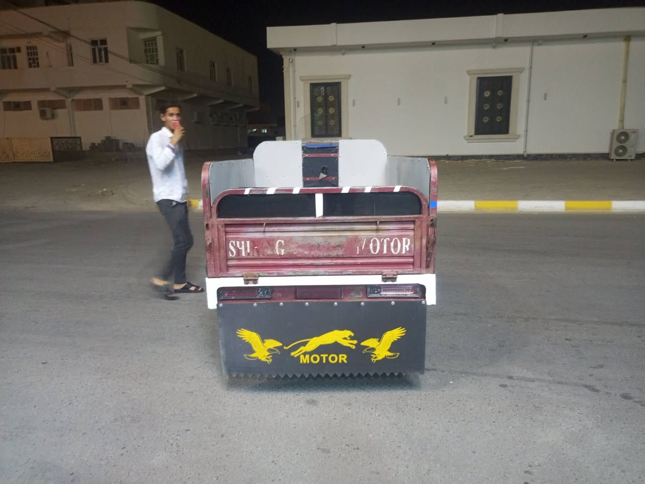 السلام عليكم
ستوته للبيع موديل 20 فوول مواصفات 
محرك 23 
السعر مليون و650
العنوان الـ 5كيلوا ،شقق الصفر 
الهاتف: ***********
