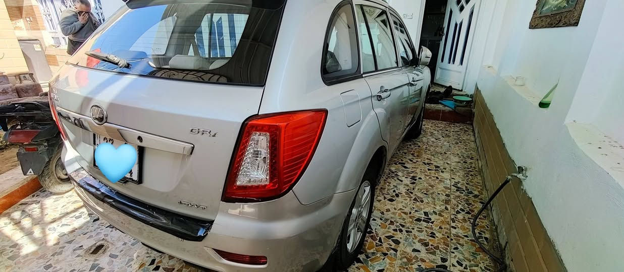 السلام عليكم ليفان 2016 مكينه كير حداديه خير من الله ماشيه 170 رقم ذي قار تحويل مباشر شاشه تاب كشنات جلد داخل نضيف  السعر 62 مكاني الكوت ***********
