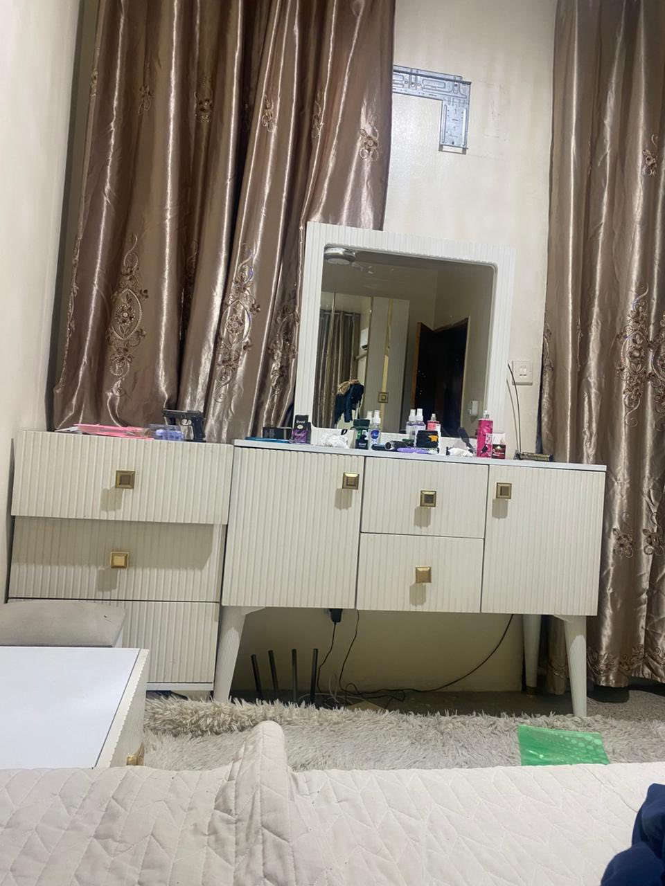 السلام عليكم مكلف للنشر غرفه للبيع مكانه السيديه ب٥٠٠وبيه مجال


**إذا كنت صاحب هذا الإعلان وتريد حذفه لأي سبب، رجاءا أرسل رسالة إلى الدعم الفني**