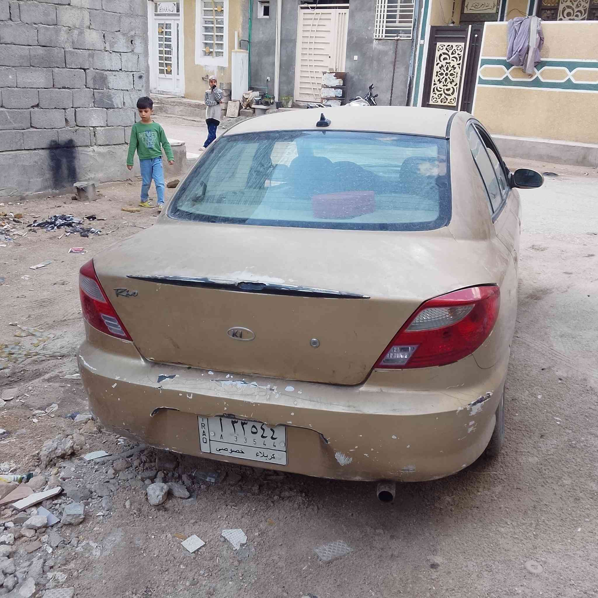 كيا ريو موديل ٢٠٠٠للبيع ***********

