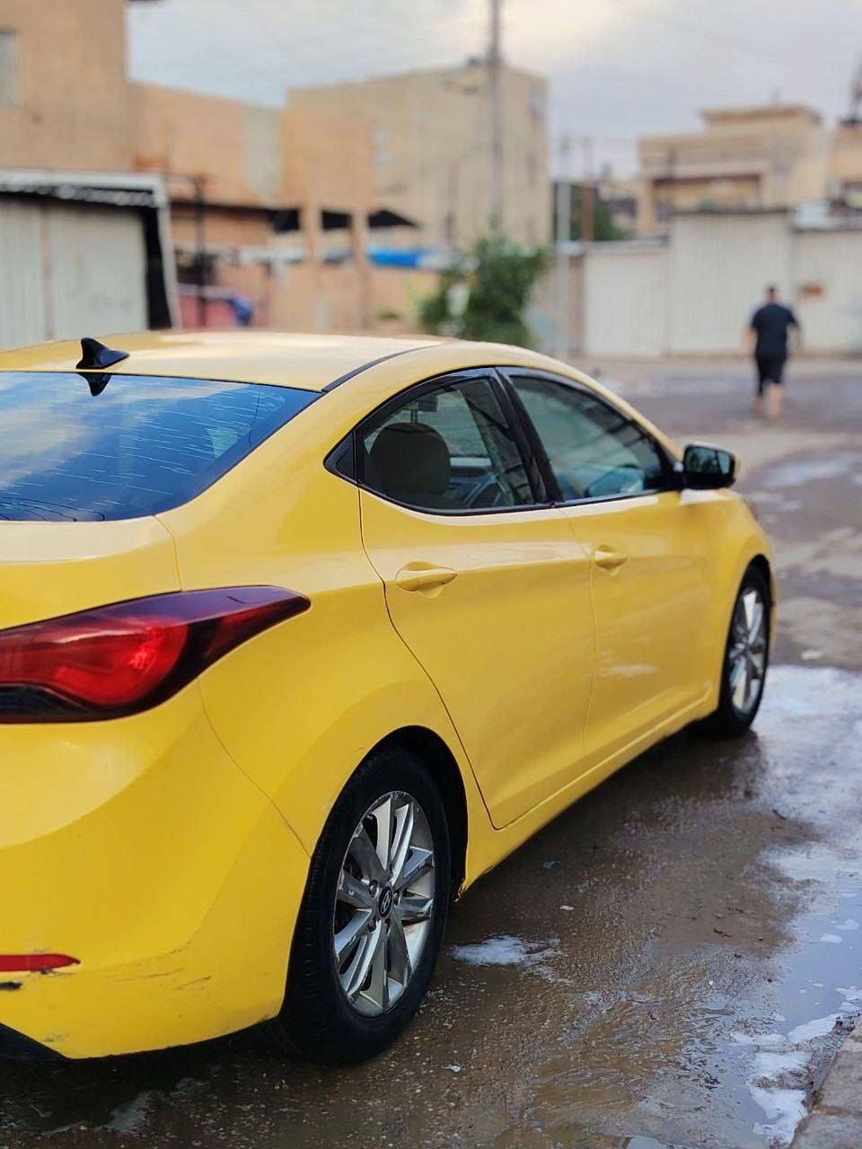 السلام عليكم ورحمة الله وبركاته الانترى موديل 2015للبيع وارد امريكي جاملغ وبنيد بدون دواخل وبيه بارد ب الباب مال السايق مواصفات تحكم ستيرن جهتين ويل كب محرك 1800دوش صدر امامي خلفي جديد هيئة وغرامة صاقطة
السعر 105وبيه مجال رقم الهاتف ***********
