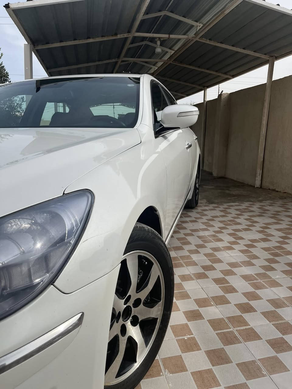 جنيسيز 2013 خليجي ابيض صدفي محرك 3300 كير 8 نمر تخم تاير نكسن جديد صدر خلفي امامي جديد محرك كير تبريد جديد بدون اي نضح او صوت او مشاكل. باتري جديد مكفولة  من الضربه بيها فقط صبغ بهلال الجاملغ الخلفي جوه قبغ البانزين وموضح بالسونار  يعني السيارة كل نقص مابيها وكلشي بيها شغال للبيع بسعر 139 وبيها مجال قليل للاستفسار الاتصال على الرقم *********** موجود واتساب على نفس الرقم
