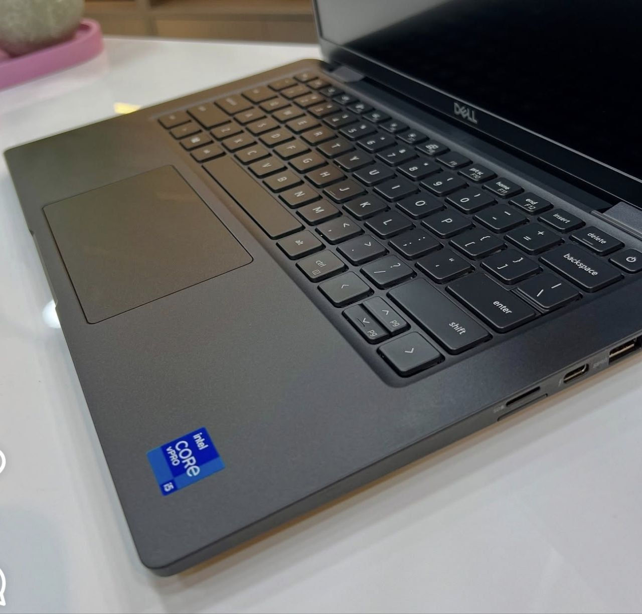 لابتوب Dell سوبر سلم الجيل 11 سوبر سلم فئة  G7 للبيع
المعالج core i5 الجيل 11 فئة G7
رام 8 كيكا DDR4
هارد 256 كيكا SSD
كرت الشاشه Intel Irix Xe حجم 4 كيكا
الشاشه حجم 14 انج ضد التوهج  
باتري ليثيوم 6 خلايا  شحن سريع 65 واط والباطرية ممتازة
كامره دقة hd 
 منفذ تايب سي و رام  وhdmi وسيم كرت وباقي المنافذ   الحاسبه كلش نضيفه وحلوه
السعر 375 الف النجف, العراق


**إذا كنت صاحب هذا الإعلان وتريد حذفه لأي سبب، رجاءا أرسل رسالة إلى الدعم الفني**
