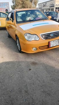 قير ومحرك شرط • معجون بالباب • مكان الايمن