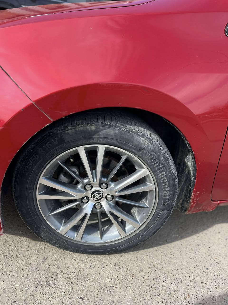 السلام عليكم كورلا 2015 رقم سليمانية السنوية بأسمي هزة ورقم جديد جاهزة من كلشي بيهه صبغ جاملغ وبنيد وبيهه شوية من باب السائق السعر 120 بيهه مجال بسيط مكاني بغداد او رمادي
للأتصال ***********
