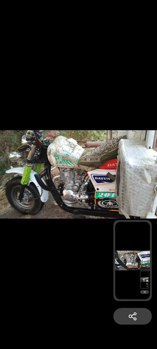 للبيع رقم وسنويه بسمي
موديل12 ستوته مكفوله شاصي بديه حلو عوزه تلحيضات لمو شراي لا يعلق السعر 1900وبيه مجال  ***********
