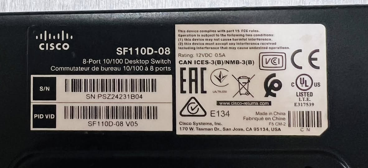 سسكو والتفاصيل بالصور .الي مهتم ينطي سعر


**إذا كنت صاحب هذا الإعلان وتريد حذفه لأي سبب، رجاءا أرسل رسالة إلى الدعم الفني**