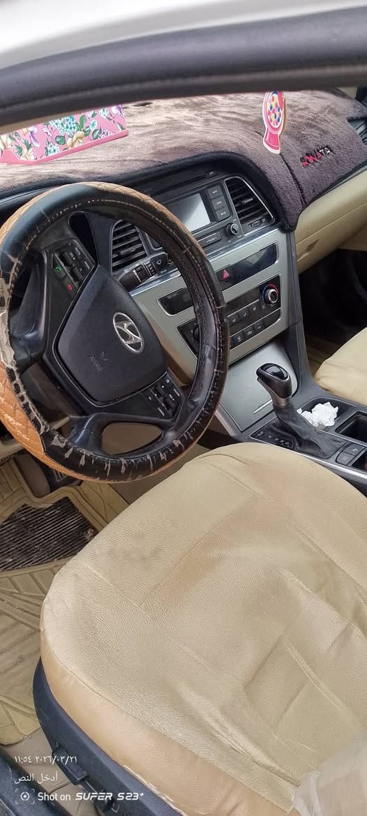 سوناتا وارد خليجي
موديل 16
فول تحكمات 
محرك 2400دوش
رقم بغداد بسمي 
بيها قبق الجنطه مبدل بلادي مابيها اي ضرر بس القبق لا الحوض بي شي ولا الدعاميه استثناء القبق 
الباقي مكفول 
رايدها 150
مكان السياره بغداد  ابي غريب 
سياره خير من الله للاستفسار المراسله او الاتصال على الرقم
 ***********
