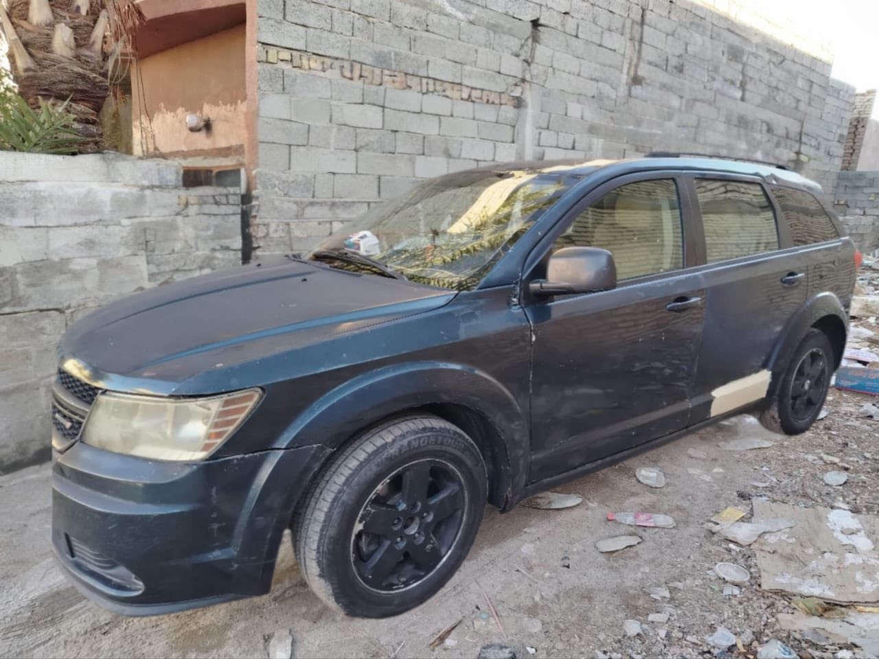 دوج جورني 2014 رقم دولي بغداد سنوية لغاية 2030 سبعة راكب تحويل مباشر كير محرك 2400على الفحص والكشر كدامكم العنوان بغداد***********. 104ورقه
