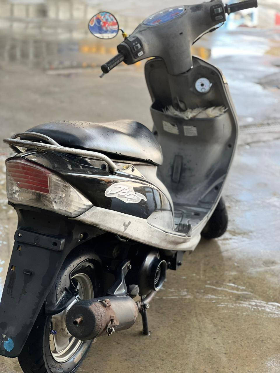 سلام عليكم ماكس مغنولي كلة اصلي نضيفة بوشة 50 كفرات ختم واحد اصليات شلعة و معدل فول مكان الدراجة ناصرية مركز ***********
