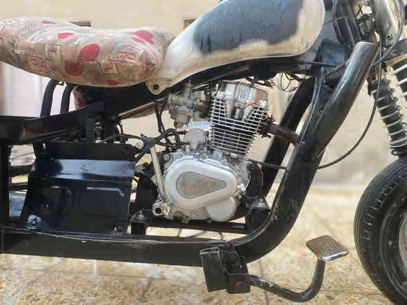 سلام عليكم ستوتة ام تي ار للبيع ادوات مكينه حلوه تخبل وشلعه. كهربائيات شغاله مكفولة من السرقة شاصي نضيف ستوته مال شغل  سعر ٥٥٠   مكاني زبير شعيبة. رقم ***********
