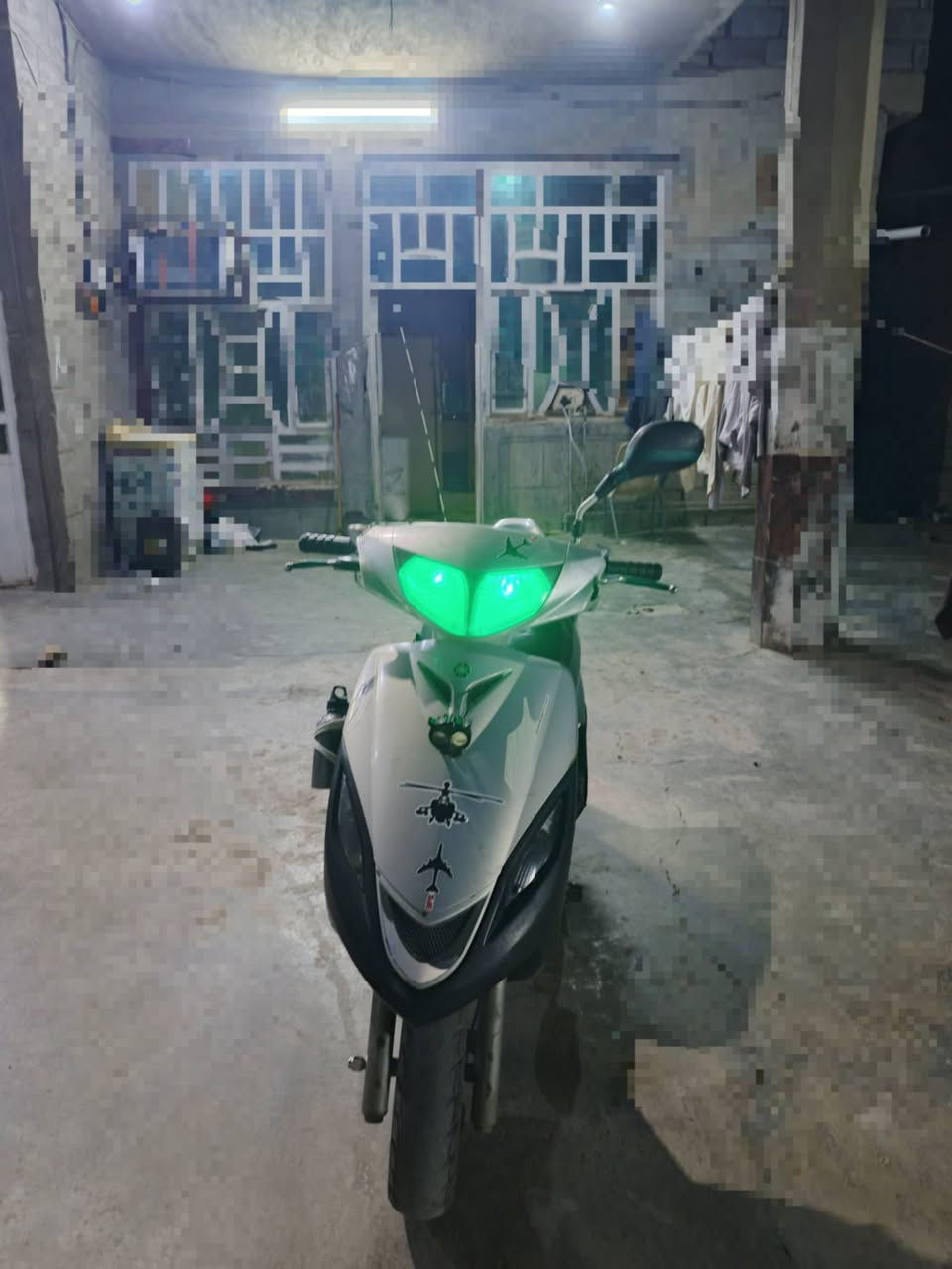 السلام عليكم
دراجه ماكس للبيع نضافه مثل مشوف كدامك 
محرك ممفتوح 
550 أو بيه مجال حك الجيه 

*********** 
متواجد بس ع خط
