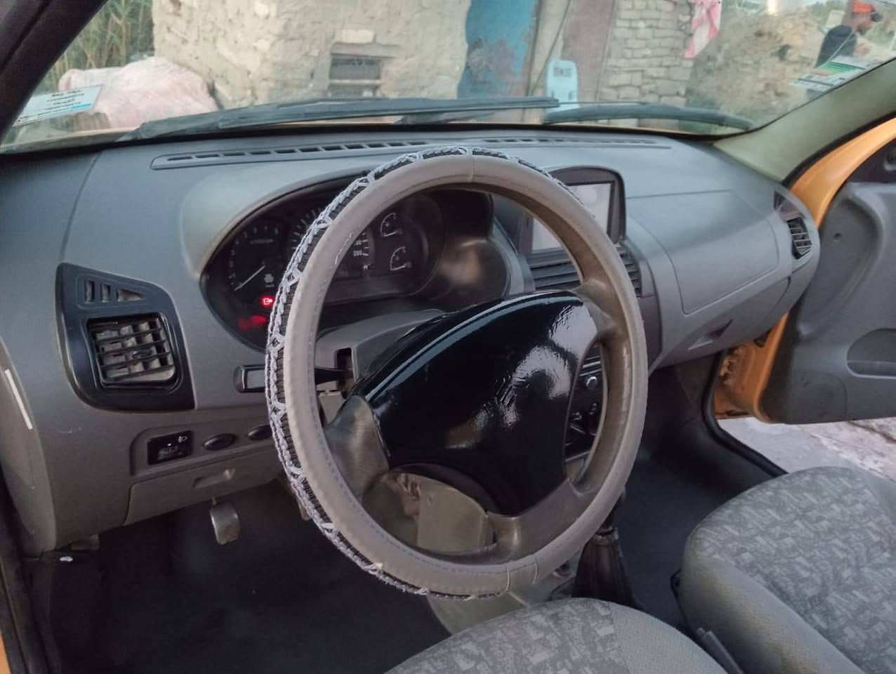 السلام عليكم للبيع طيبه موديل 2016 رقم بغداد ألماني مااندل راعيها استلام شركه مطلوبه للمصرف مابيها سنوية كير مكينه شرط حداديه كهربائيات كلها شغاله تخم تاير كوم حديد أدوات لاتسالني على راعيها ولااشكد مطلوبه مااعرف ابيعك على وضعها السعر ٢٦ ورقه قفل الاتصال على الرقم *********** غير متواجد على النت المكان ذي قار قضاء الغراف
