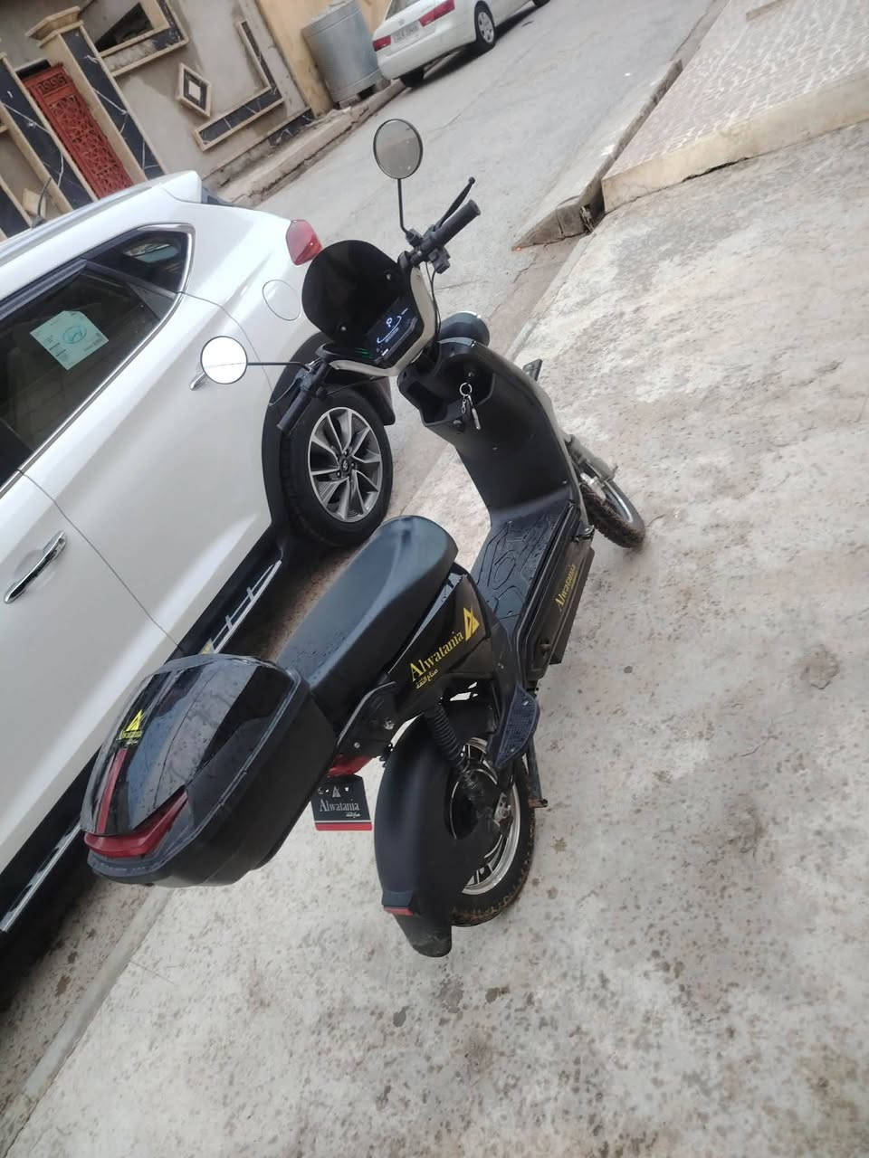 السلام عليكم
ماطور شحن للبيع
المواصفات 5بطاريات مصطره
صندوق خلفي +بيه نظام ال P
3نمرات السرعه الحقيقيه 55
التايات جوب ليس 
الاصطاب الأمامي دهني
الاصطاب الخلفي بنص
ملف800W
مساحه تحت الكشن 
السعر 400
العنوان موصل حي المامون
التواصل عبر الصفحه


**إذا كنت صاحب هذا الإعلان وتريد حذفه لأي سبب، رجاءا أرسل رسالة إلى الدعم الفني**