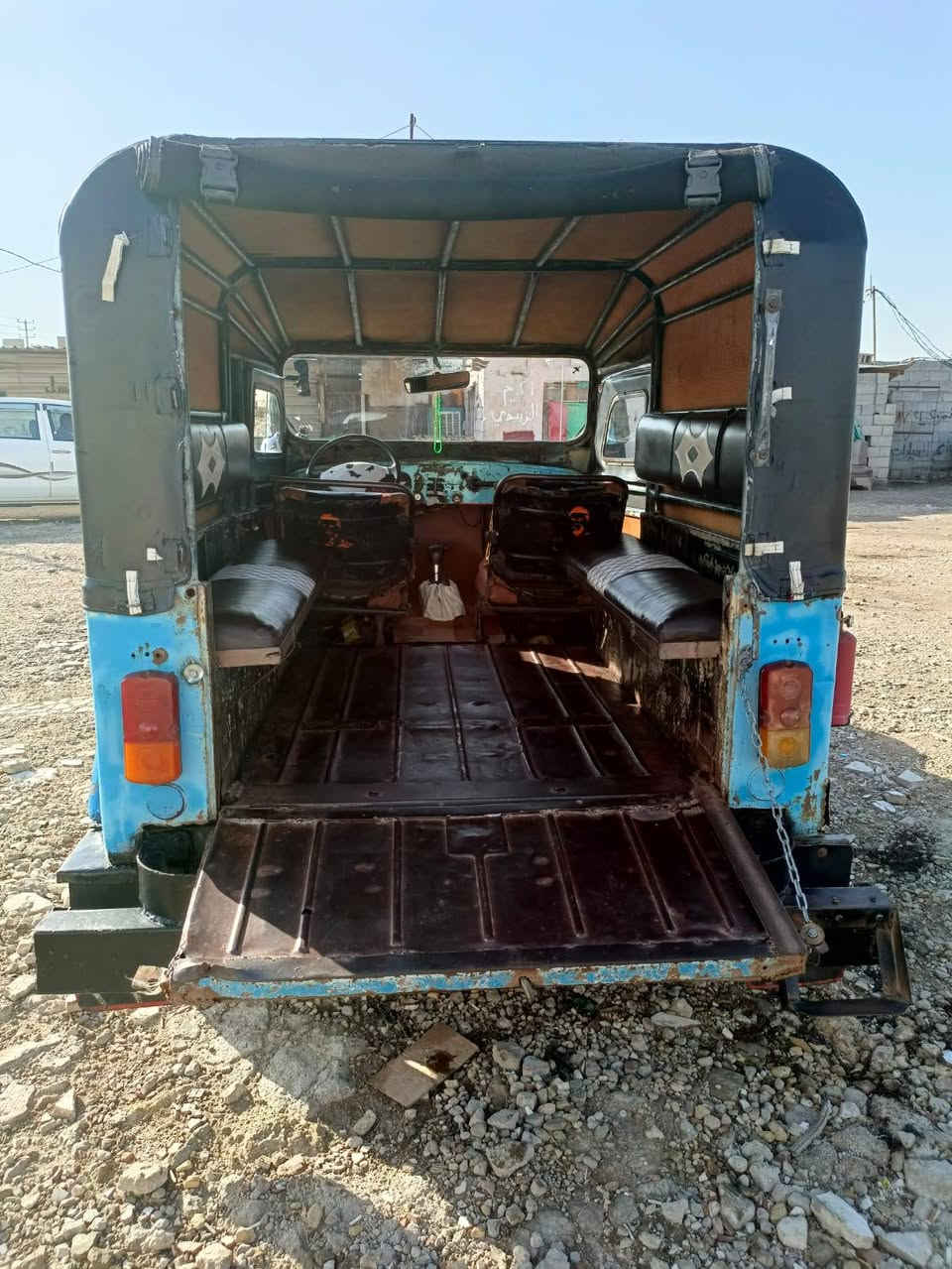 للبيع محرك اوكير ونجي خير من الله دسك ٤ويل تخم تاير جديد ويل تفاحه مكان واسط صويره سعر ٣ مليون اوبيهه مجال قليل حك الجيه غير متواجد عل فيس اتصال فقط ملاحضه إني مكلف بل نشر ***********
