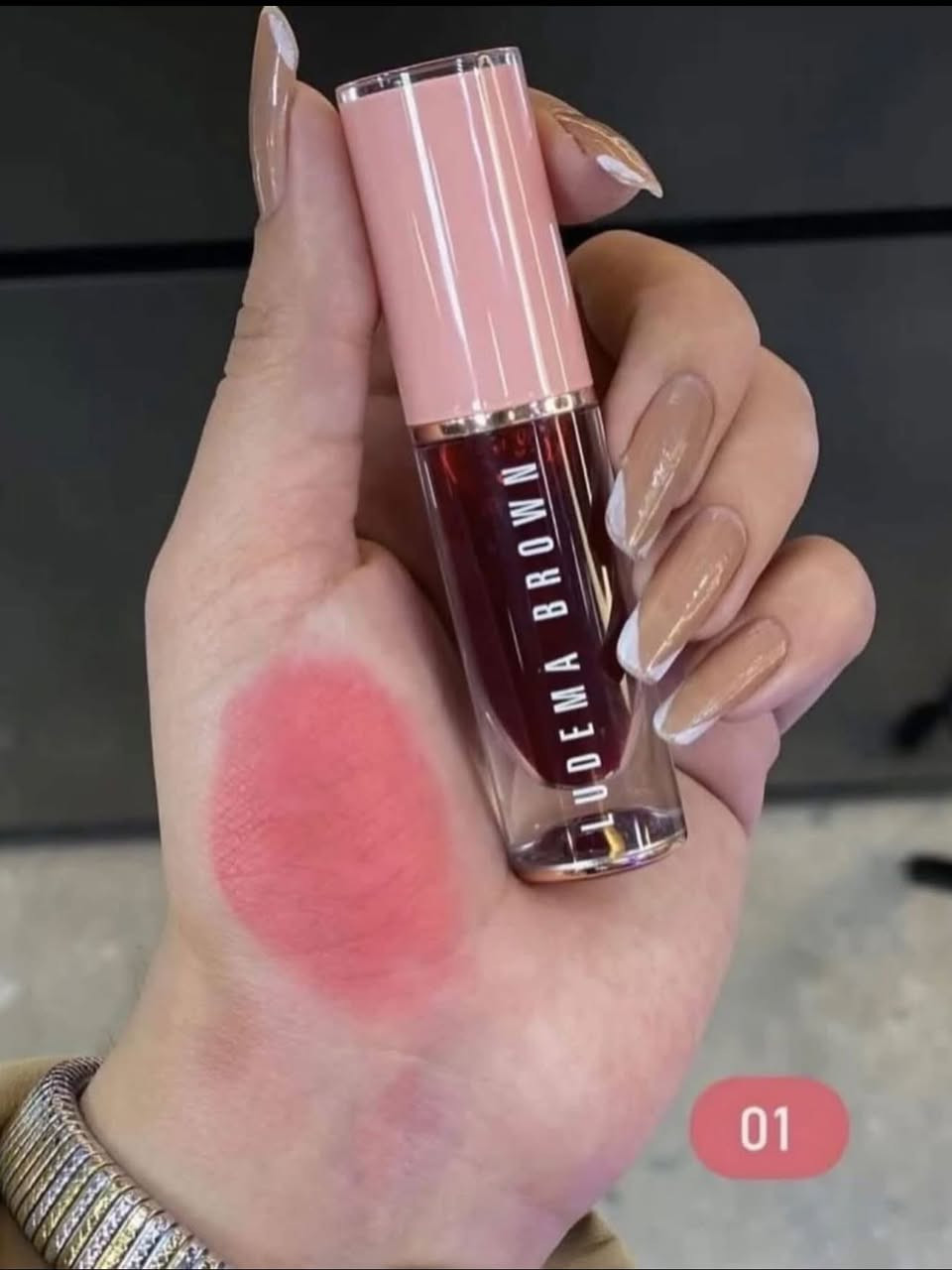 تنت مائي من لوديما براون 😍🔥🔥🔥
احلى تنت من لوديما بروان تنت يجي جل مائي يعني سهل الدمج وميطبع ثابت للي يدورون ثباتية عاليه قوام خفيف ميشقق ولا يبس الشفاف مورد خدود هم يصير يجنن اخر ابداع من لوديما 🫶🏻


**إذا كنت صاحب هذا الإعلان وتريد حذفه لأي سبب، رجاءا أرسل رسالة إلى الدعم الفني**