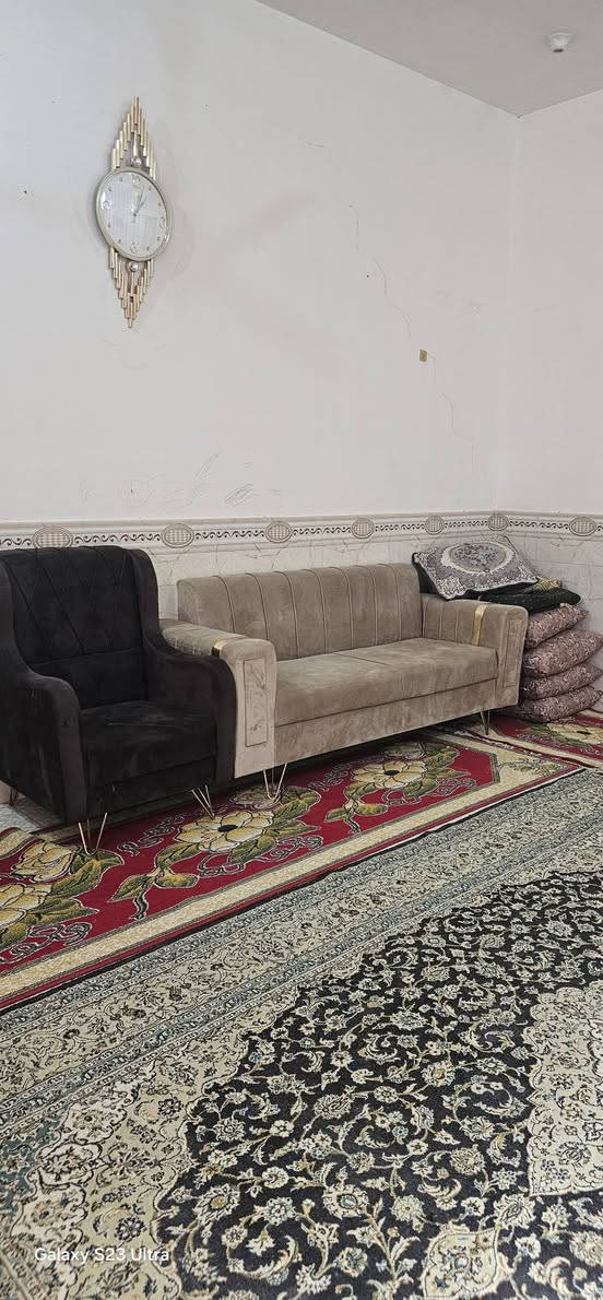 دار للبيع  بزراعي نجف حي  ميسان خلف سكله الكرعاوي  المساحه ٢٠٠ متر بناء درجه اوله  غرفتين  اوصاله اومطبخ وستقبال وصحيات   السعر 90 مليون اتصل   ***********
