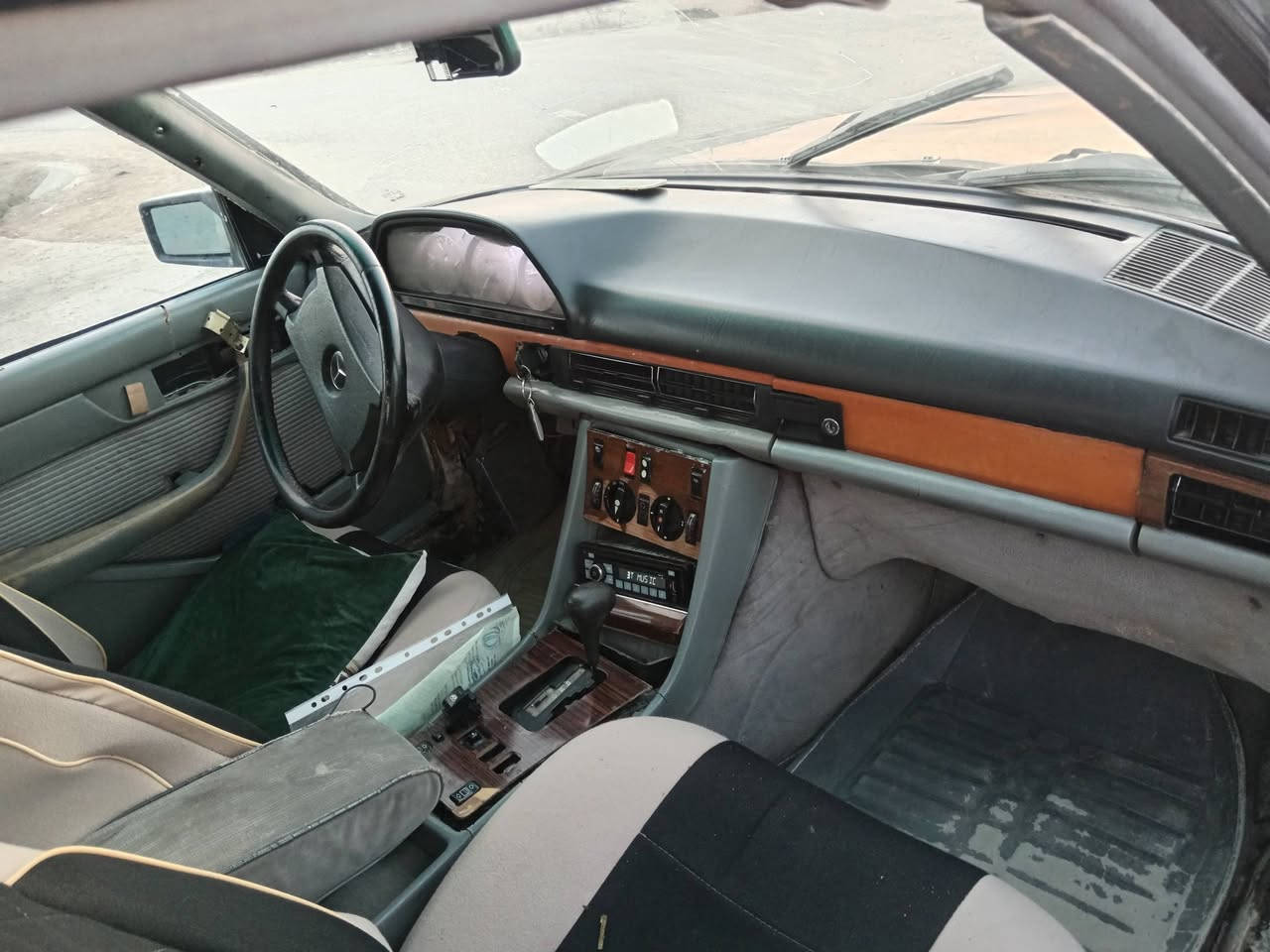 يالله السعر ٢٠ جوه السوك 💪
جاهزه عله اخر حبايه
مكينه وكير وتبريد
تخم تاير جديد
حداديه فول
باور جديد
كهربائيات شغاله
رقم بصره صدامي
ماندل مالكه ابغداد
كفاله عامه حته من الصبغ
ناصريه غراف ***********
