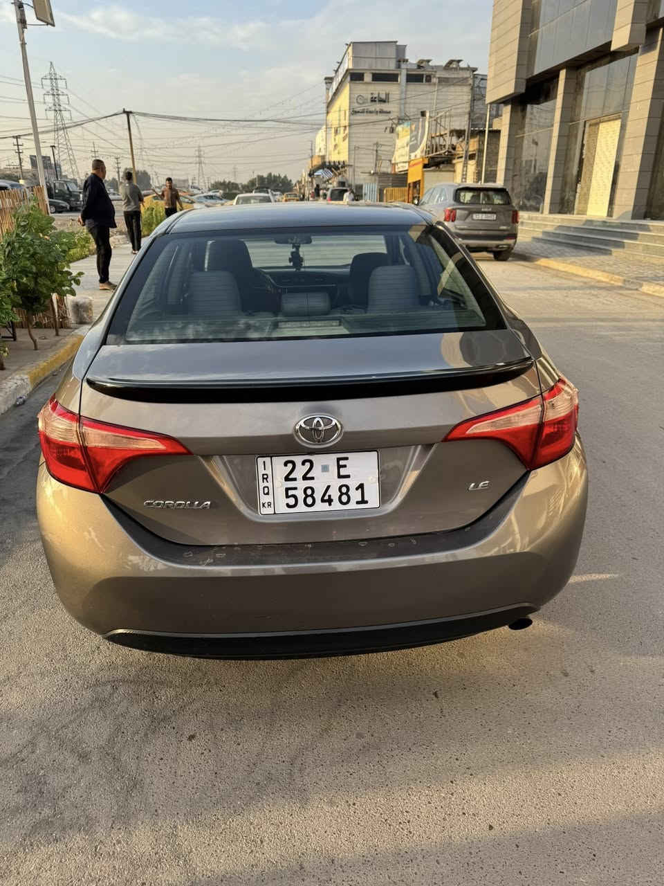 كورلا 17
LEموصفات 
رقم اربيل 
سياره جديده الف متصرف عليها 
تبريد صدر تخم تاير 
بسمنه سنويه 
مكان بغداد الغزاليه 
***********
