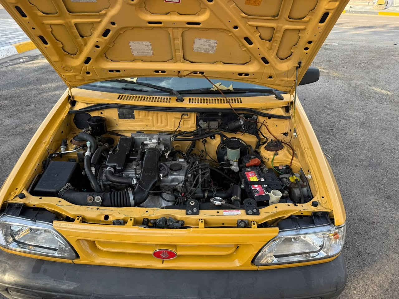 سلام عليكم سايبه موديل 2012 مكينة وكير و حداديه و شواصي مكفولات بيها صبغ. خشم جاملغ والباقي مكفول الساره احلا من الصور السعر 32 وبيها مجال هاتف *********** مكان نهايت حي اور
