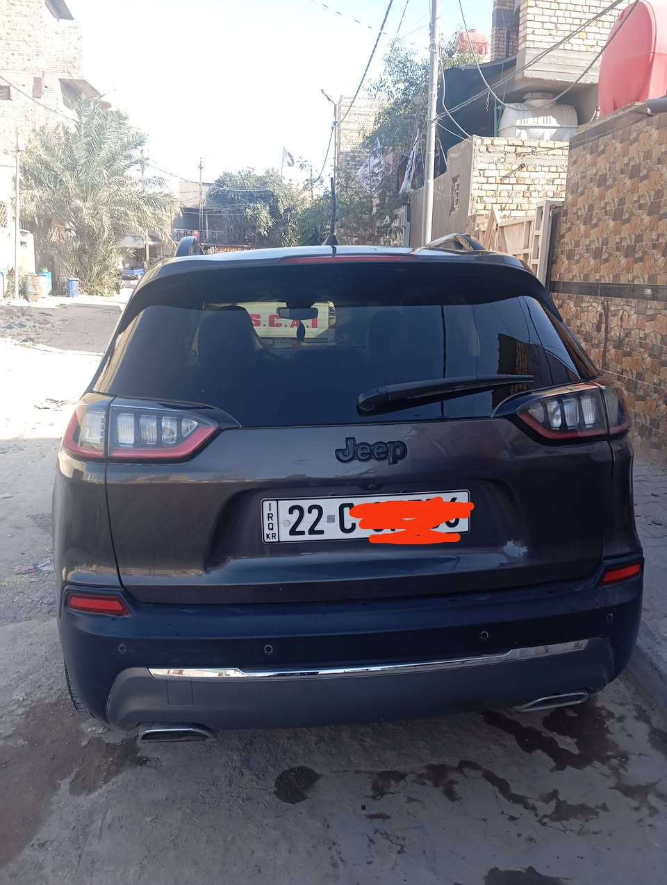 جيب شروكي موديل 2021رقم اربيل بيه ثلاث قطع صبغ ماشيه 57 ألف كم.محرك 2400 تنفس طبيعي مقاعد جلديه حساسات وكامره خلفيه للبيع السعر 160ورقه ..مكان السياره الديوانية.. للاستفسار الاتصال على الرقم ***********
