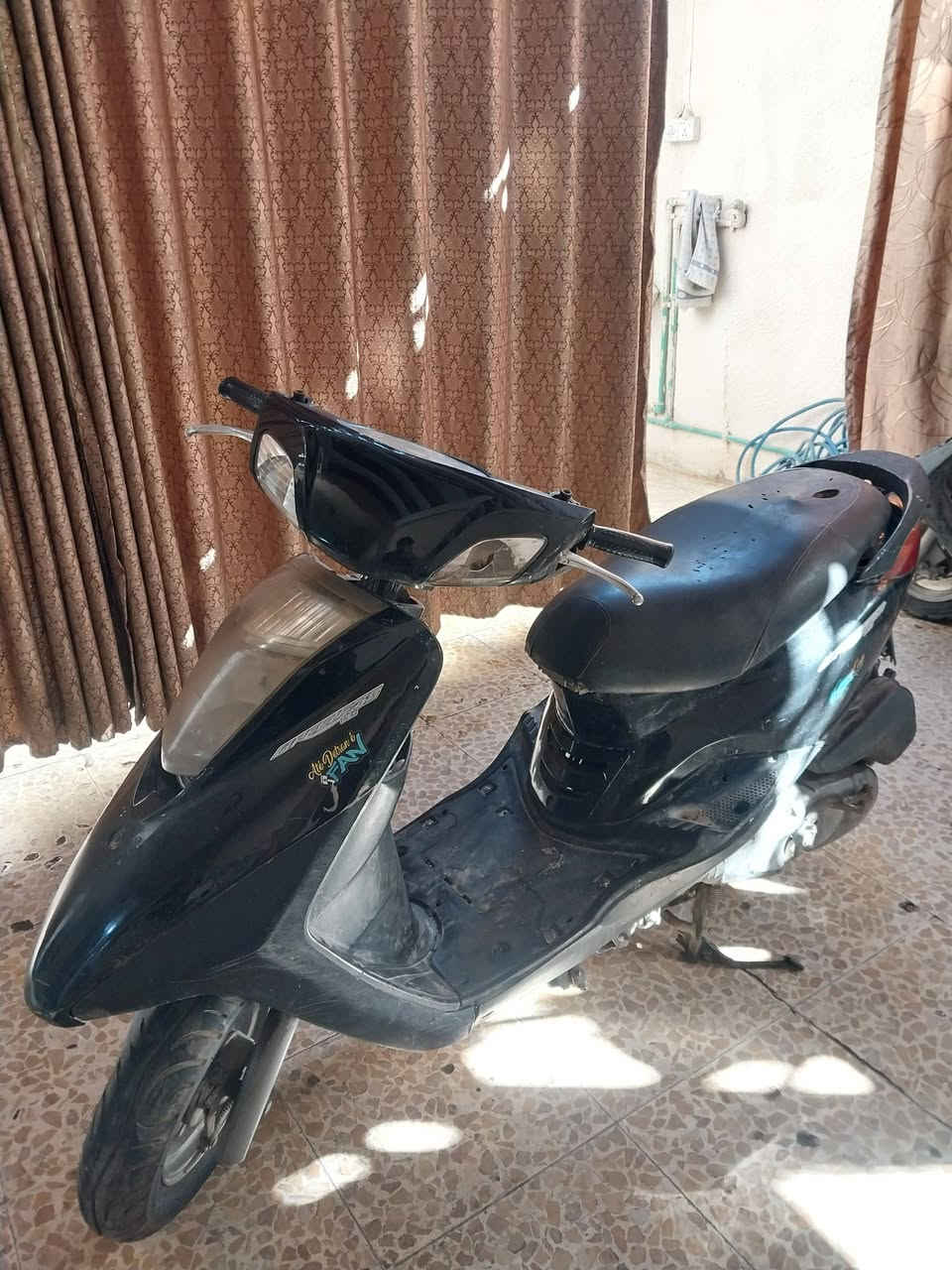 دراجه ابريز تشتغله وتطفه ابيع علا هاي الحطه السعر ٢٥٠ مكاني حريه رقمي ***********
