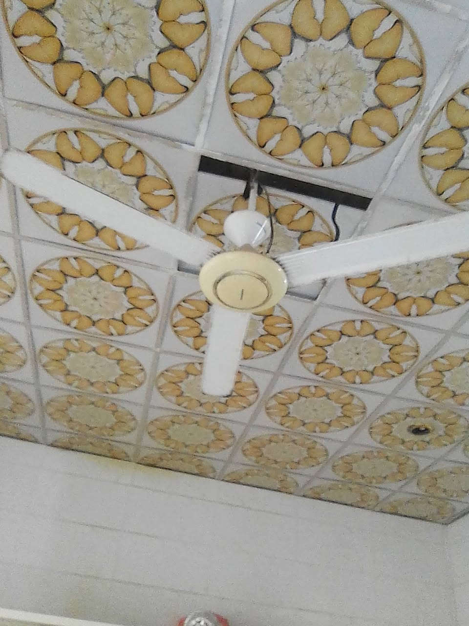 اغراض للبيع كوفه شارع المعمل شلعه وحدها يحتاجون تنظيف وتصليح ب 30 الف


**إذا كنت صاحب هذا الإعلان وتريد حذفه لأي سبب، رجاءا أرسل رسالة إلى الدعم الفني**
